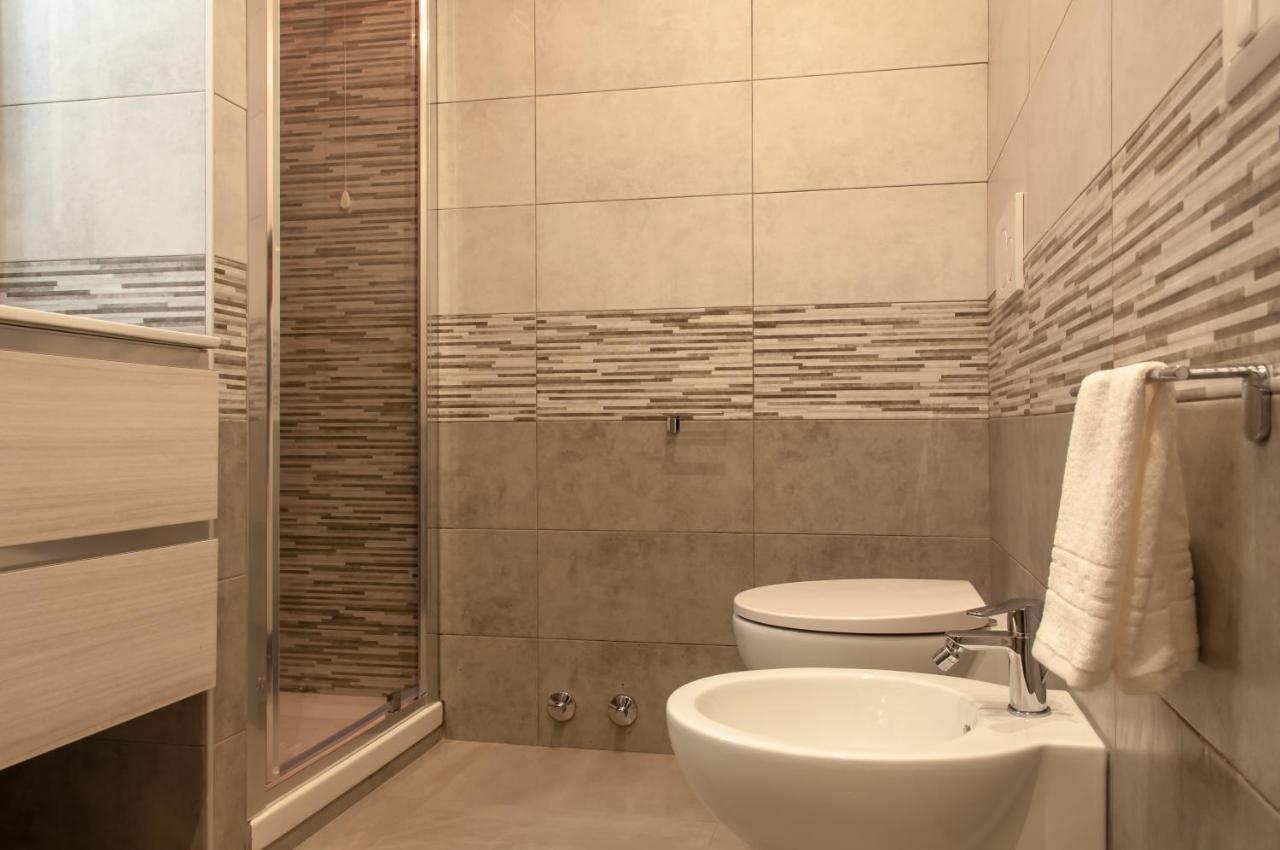 Apartment Turistico Domus Dante Di Alessandro Caravaggi *